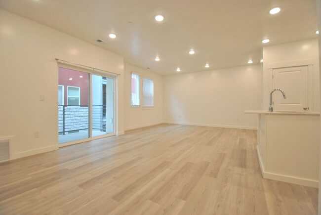 property at 463 W 60 S