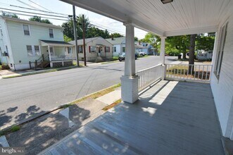 24 Jackson Ave, Unit 2 in Winchester, VA - Building Photo - Building Photo