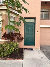 1910 Belmont Pl in Boynton Beach, FL - Building Photo - Building Photo