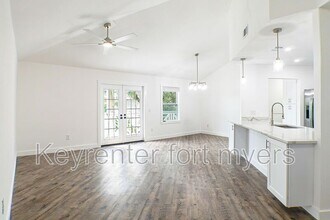 950 MOODY Rd in North Fort Myers, FL - Building Photo - Building Photo