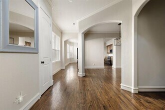 5554 Martel Ave in Dallas, TX - Building Photo - Building Photo