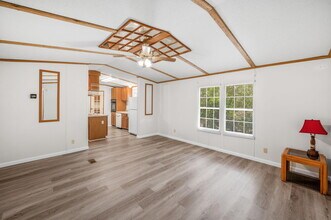 6373 Kilcrease Rd in Baker, FL - Building Photo - Building Photo