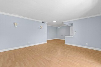 1050 NW 13th St in Boca Raton, FL - Building Photo - Building Photo