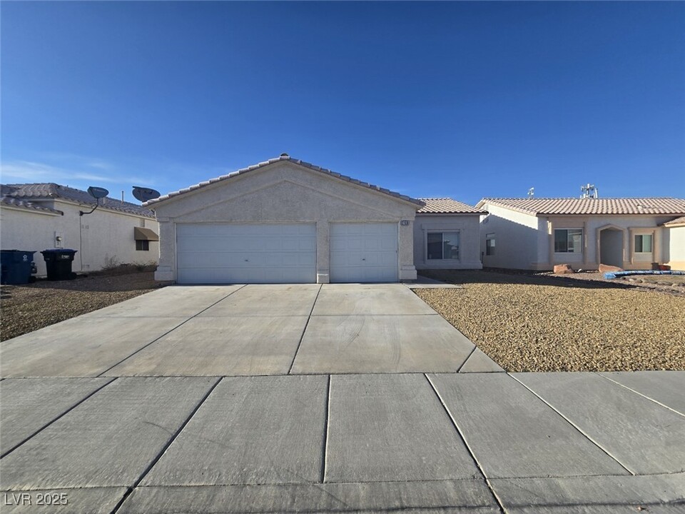 2108 Panther Pl in North Las Vegas, NV - Building Photo
