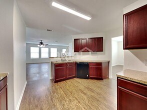 16823 Accolade Way in Conroe, TX - Building Photo - Building Photo