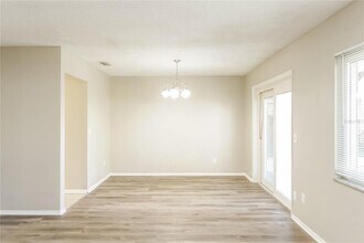 913 Redwood Ct in Altamonte Springs, FL - Building Photo - Building Photo