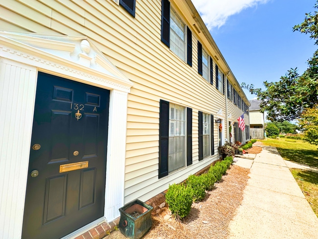 property at 132 Du Rhu Dr