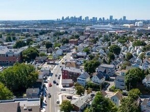 176 Ferry St in Everett, MA - Building Photo - Building Photo