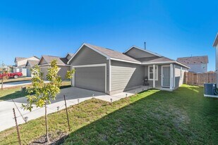 9836 Butte Crk in San Antonio, TX - Building Photo