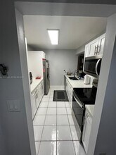 8005 SW 107th Ave in Miami, FL - Building Photo - Building Photo