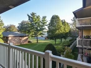 Black Hawk Apartments in Downingtown, PA - Building Photo - Building Photo