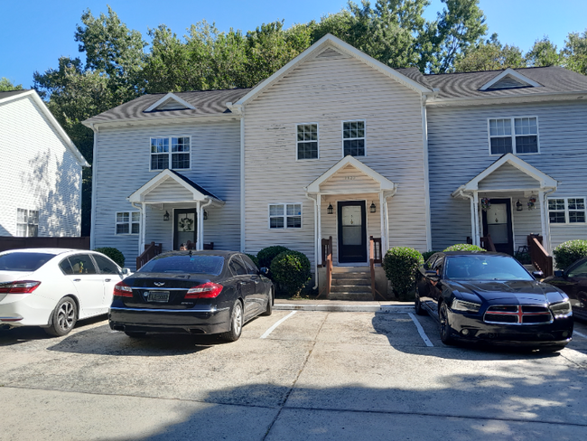 property at 2820 Ashe St