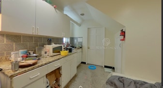 142 Hemenway St, Unit B1 in Boston, MA - Building Photo