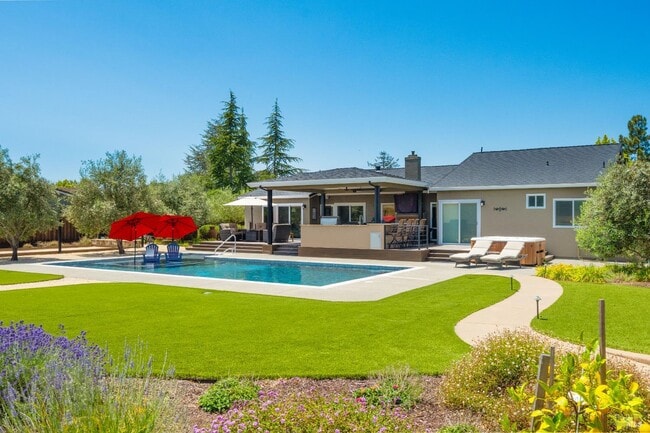 property at 1051 Stonebridge Dr