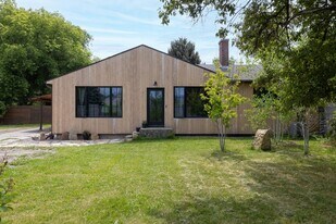 2518 W Babcock St in Bozeman, MT - Building Photo