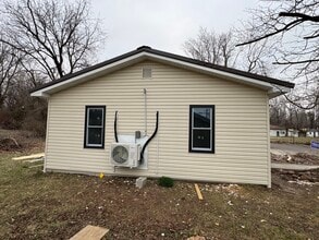 505 N Chapman Ave in Mountain Grove, MO - Building Photo - Building Photo