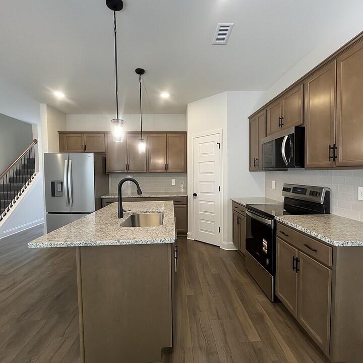127 Calluna Dr in Clayton, NC - Building Photo