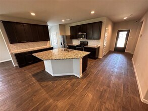 3822 Canyon Shore Ln in Missouri City, TX - Building Photo - Building Photo