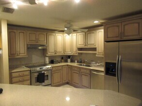 4 Lexington Ln E in Palm Beach Gardens, FL - Building Photo - Building Photo