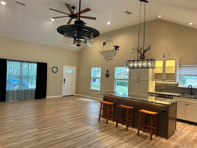 24876 NE 135th St in Fort McCoy, FL - Building Photo - Building Photo