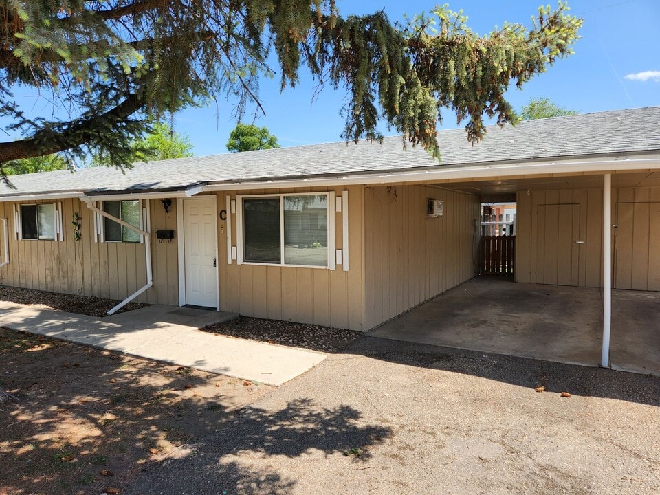 116 Delaware Ave in Nampa, ID - Building Photo