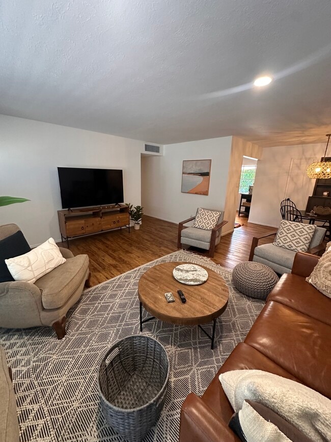 8143 E Whitton Ave in Scottsdale, AZ - Building Photo - Building Photo