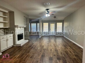 848 Eagles Nest Dr in Hewitt, TX - Building Photo - Building Photo