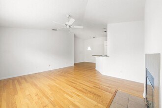 168 Jardin De Mer Pl in Jacksonville, FL - Foto de edificio - Building Photo