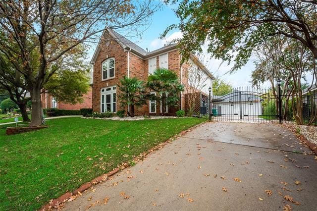 property at 8516 Redwing Ln