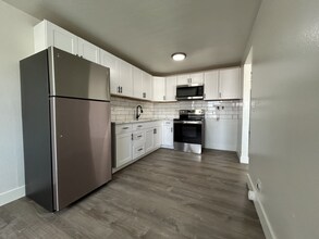 1801 Parkway Blvd in West Valley City, UT - Building Photo - Building Photo