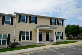 1992 Green Castle Ln in Tallahassee, FL - Building Photo - Building Photo