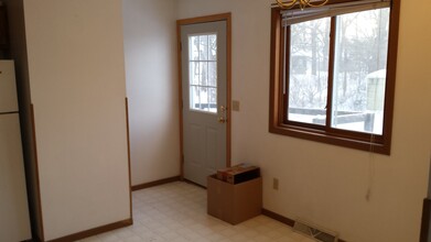 426 4th Ave N, Apt. #1, Unit 1 in Onalaska, WI - Building Photo - Building Photo