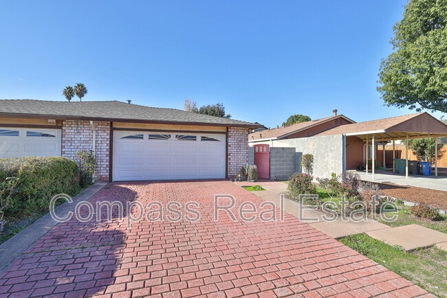 property at 31101 Fredi St