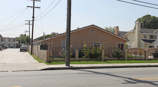 3908 Cogswell Rd in El Monte, CA - Building Photo - Building Photo