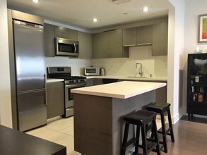 1730 Sawtelle Blvd, Unit 204 in Los Angeles, CA - Building Photo - Building Photo