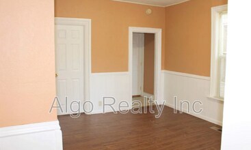 861 Marion St in St. Paul, MN - Building Photo - Building Photo