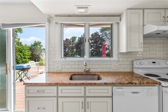 137 Honness Ln in Ithaca, NY - Building Photo - Building Photo