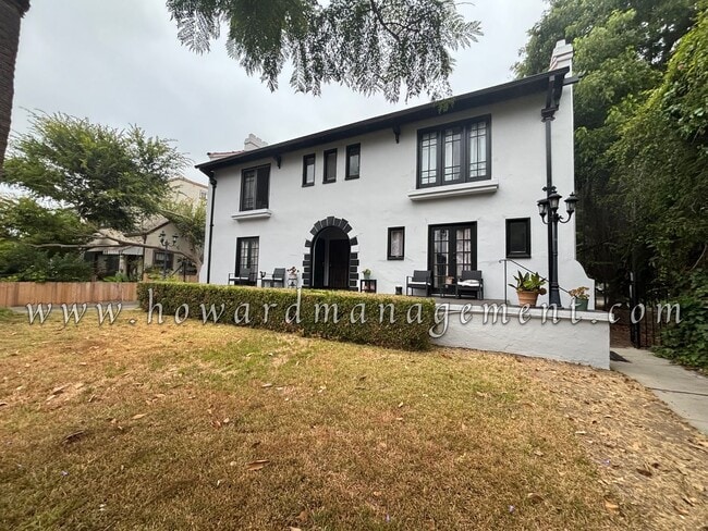 property at 2406 3rd Ave