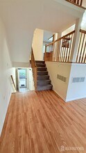 0-75 W Shrewsbury Pl in Princeton, NJ - Foto de edificio - Building Photo