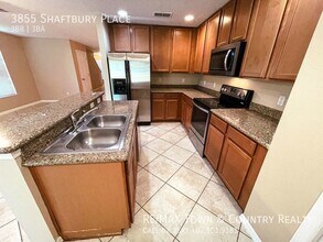 3855 Shaftbury Pl in Oviedo, FL - Building Photo - Building Photo