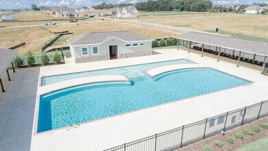 1674 Lantana Dr in Spring Hill, TN - Building Photo - Building Photo