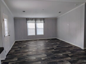 216 Lowe Rd in Leesburg, FL - Building Photo - Building Photo