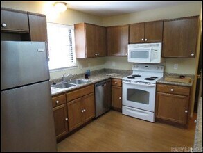 2116 Peach Tree Dr in Little Rock, AR - Building Photo - Building Photo