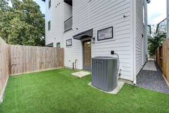 10926 Fire Creek Dr in Houston, TX - Building Photo - Building Photo