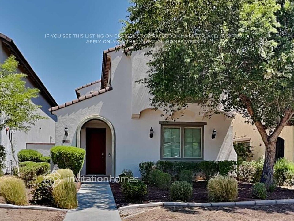 3041 N Clanton St in Buckeye, AZ - Building Photo