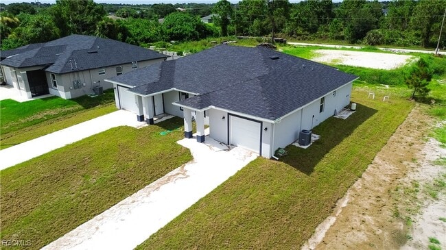 property at 873 Duplex St E