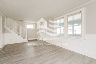 1115 E Dayton St in South Bend, IN - Foto de edificio - Building Photo