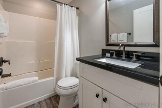 845 Beryl St in San Diego, CA - Building Photo - Building Photo