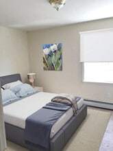 59 Hilltop Dr, Unit 1 in North Windham, CT - Building Photo - Building Photo