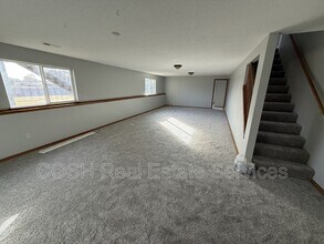 816 S Longbranch Dr in Maize, KS - Building Photo - Building Photo